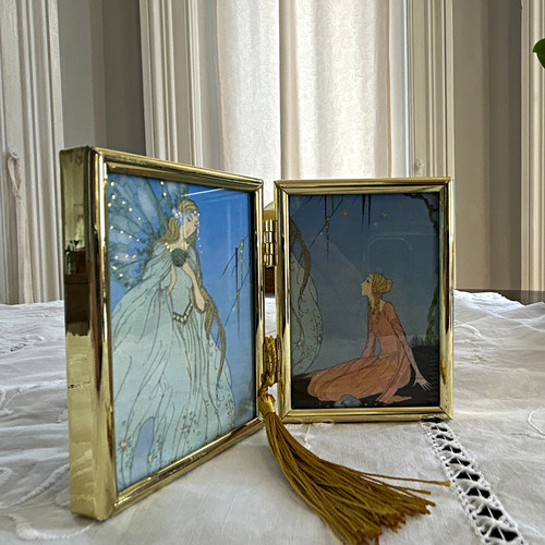 Vintage gold metal hinged - metal,