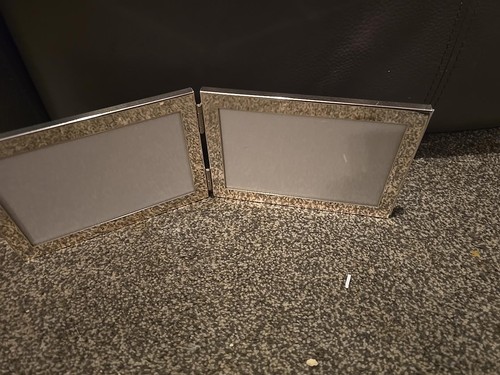 Hinged double photo frame - double,