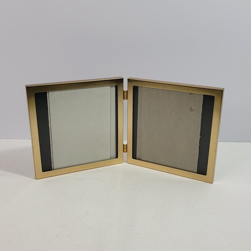 Brushed gold metal - brushed,