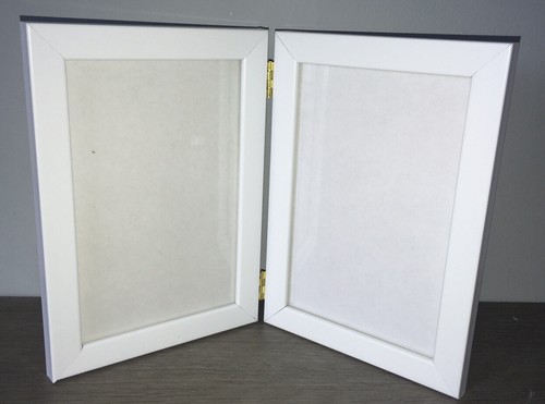 White twin picture vertical - white,