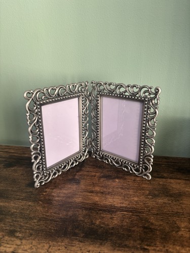 Intage style pewter ornate - v,