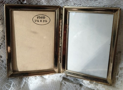 Vintage brass tone - tone, metal