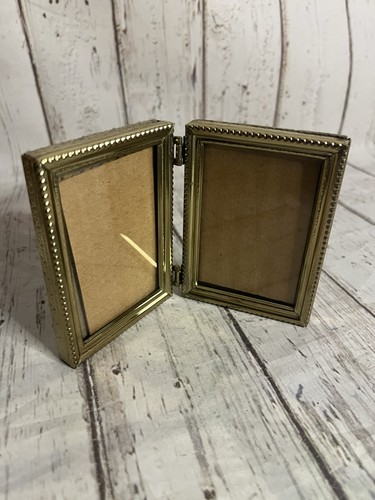 Vintage gold tone hinged - vintage,