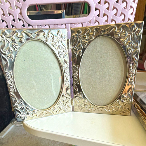 Hinged double picture frame - picture,